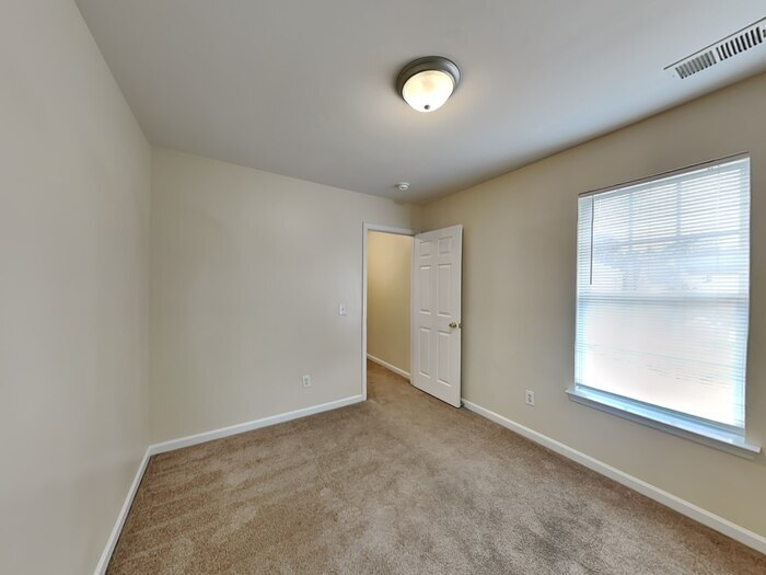 Building Photo - 7115 Henderson Valley Ln