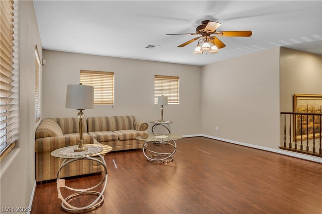 Building Photo - 3069 Regal Cove St