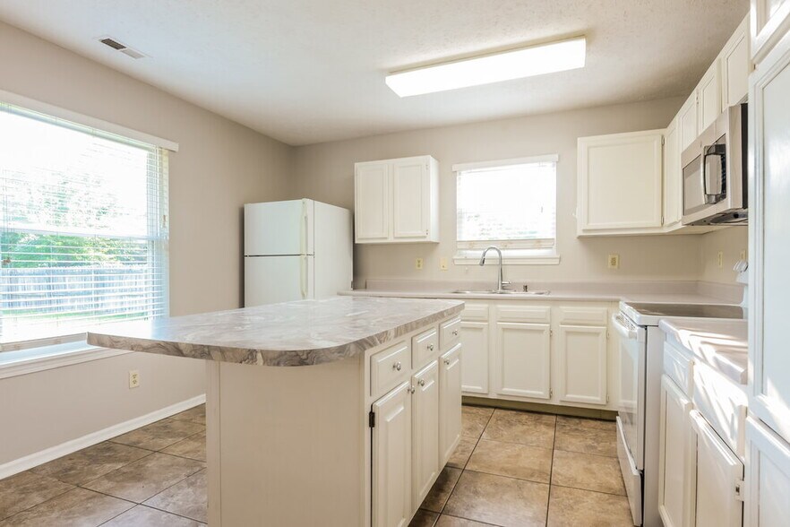 Building Photo - 5217 W Hidden Ridge Ct