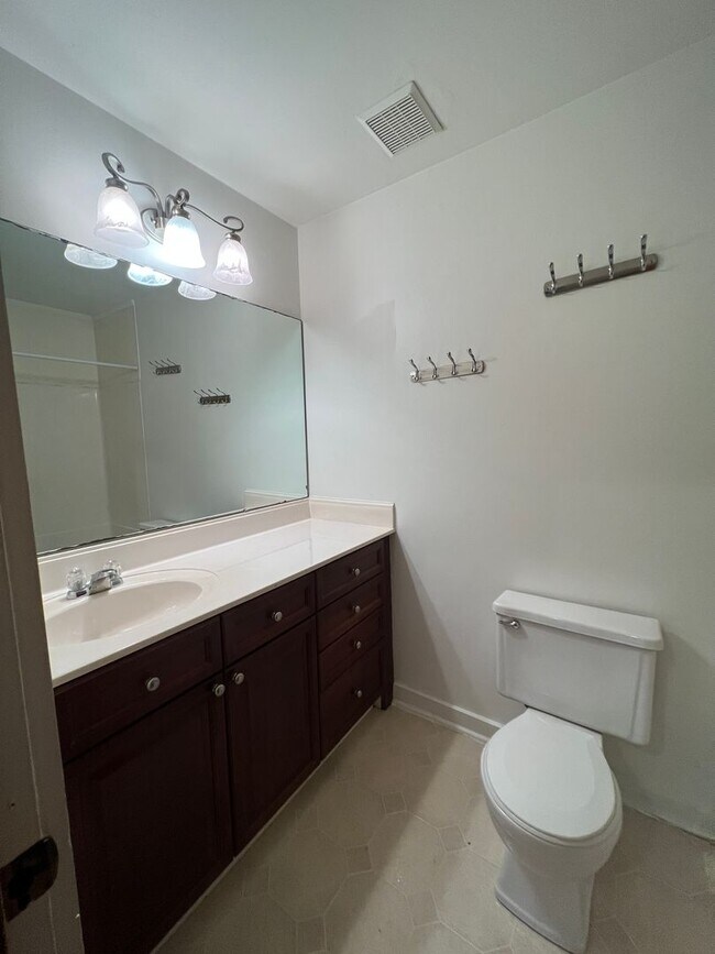 Building Photo - 5652 Thea Ln
