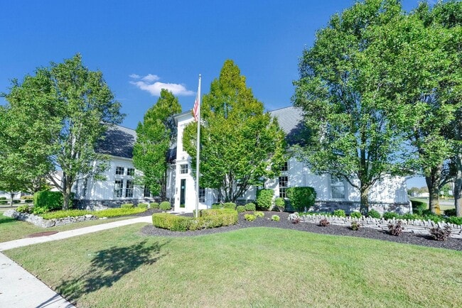 Building Photo - 5833 Ivy Branch Dr