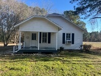 Building Photo - 2635 British Rd