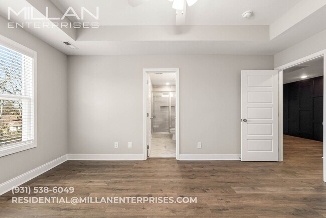 Building Photo - Contemporary 3-Bedroom Beauty with Walk-In Closet and Tile Shower Retreat