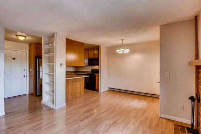 Building Photo - 720 City Park Ave