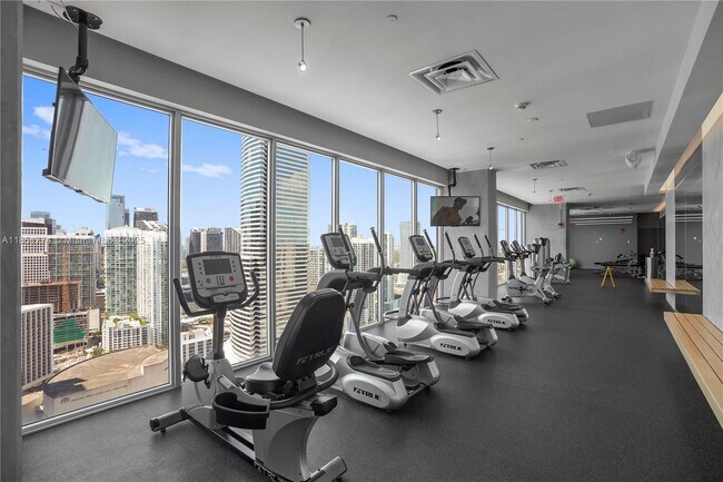 Building Photo - 151 SE 1st St