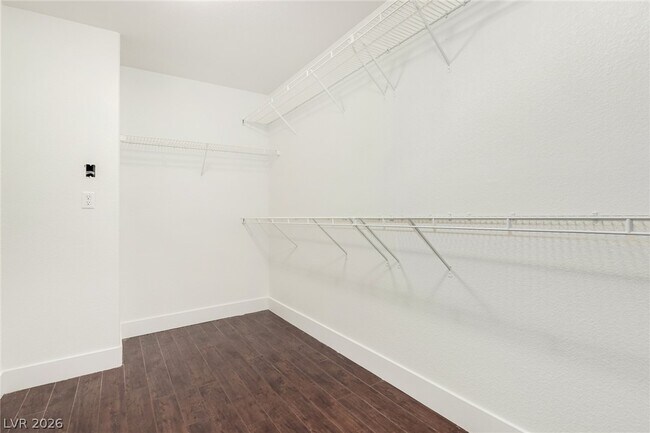 Building Photo - 10231 Bare Rabbit Ct