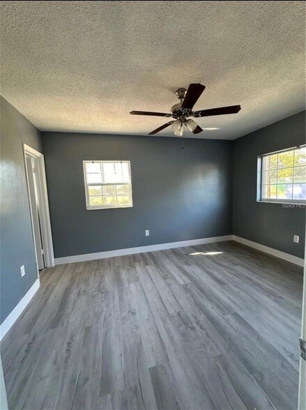 Building Photo - 5505 Hernandes Dr