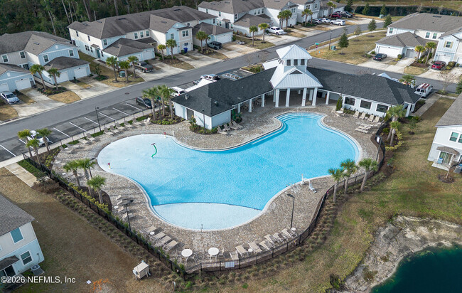 Building Photo - 78 Pasadena Dr