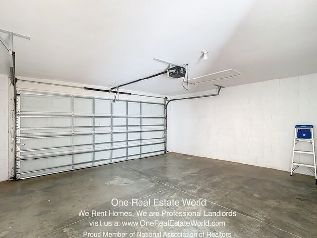 Building Photo - 9155 Hunters Mill Dr