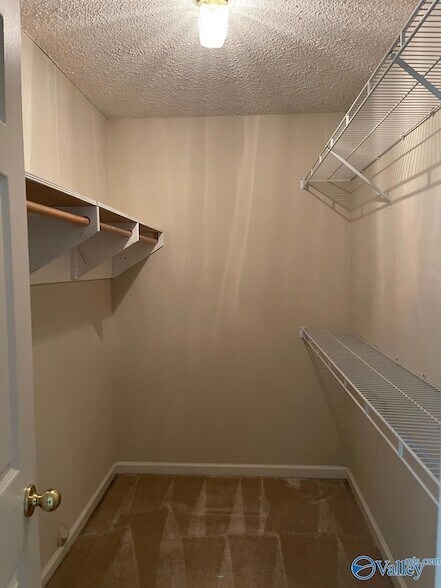 Building Photo - 118 Todd Dr