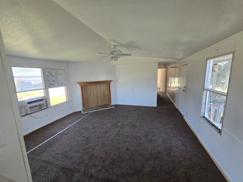 Building Photo - 1801 S Business 45