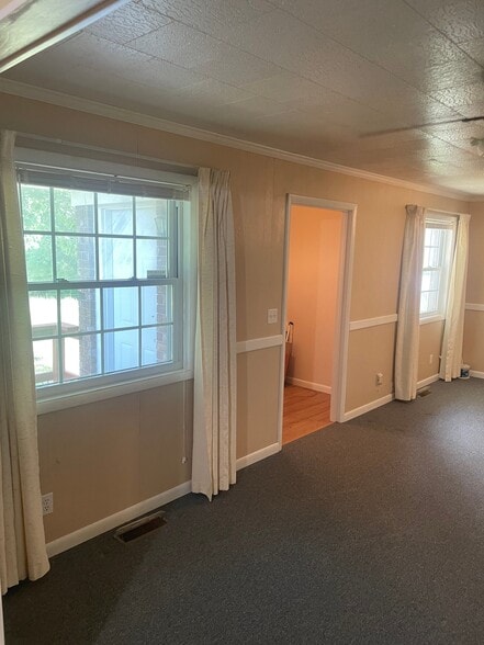 Building Photo - 474 Roadrunner Ln