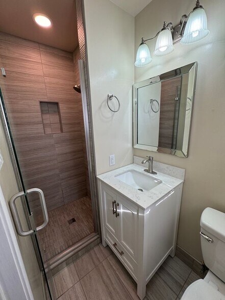 Building Photo - 29 Cypress Dr