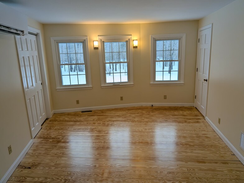 Large closet on left, bathrm door on right - 217 Bigelow Hill Rd