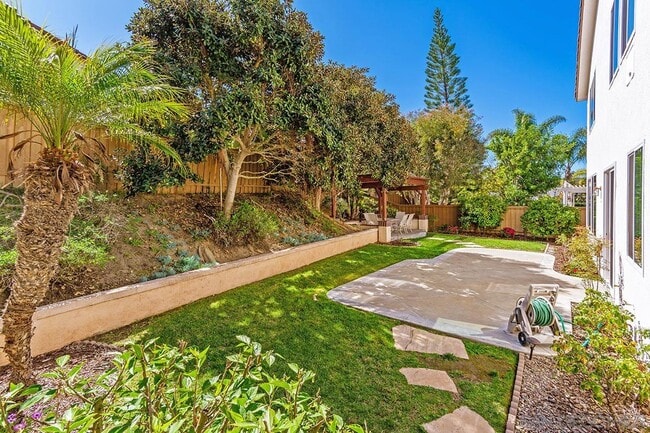 Building Photo - 5075 Sterling Grove Ln