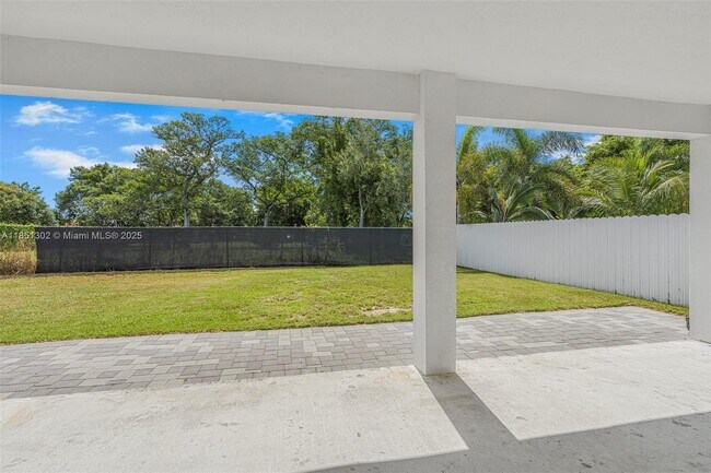 Building Photo - 21465 SW 125th Psge
