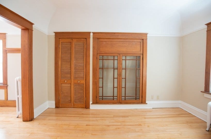 Building Photo - 1704 E Locust St