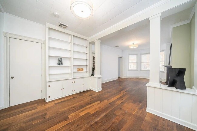 Building Photo - 2507 Palisade Ave