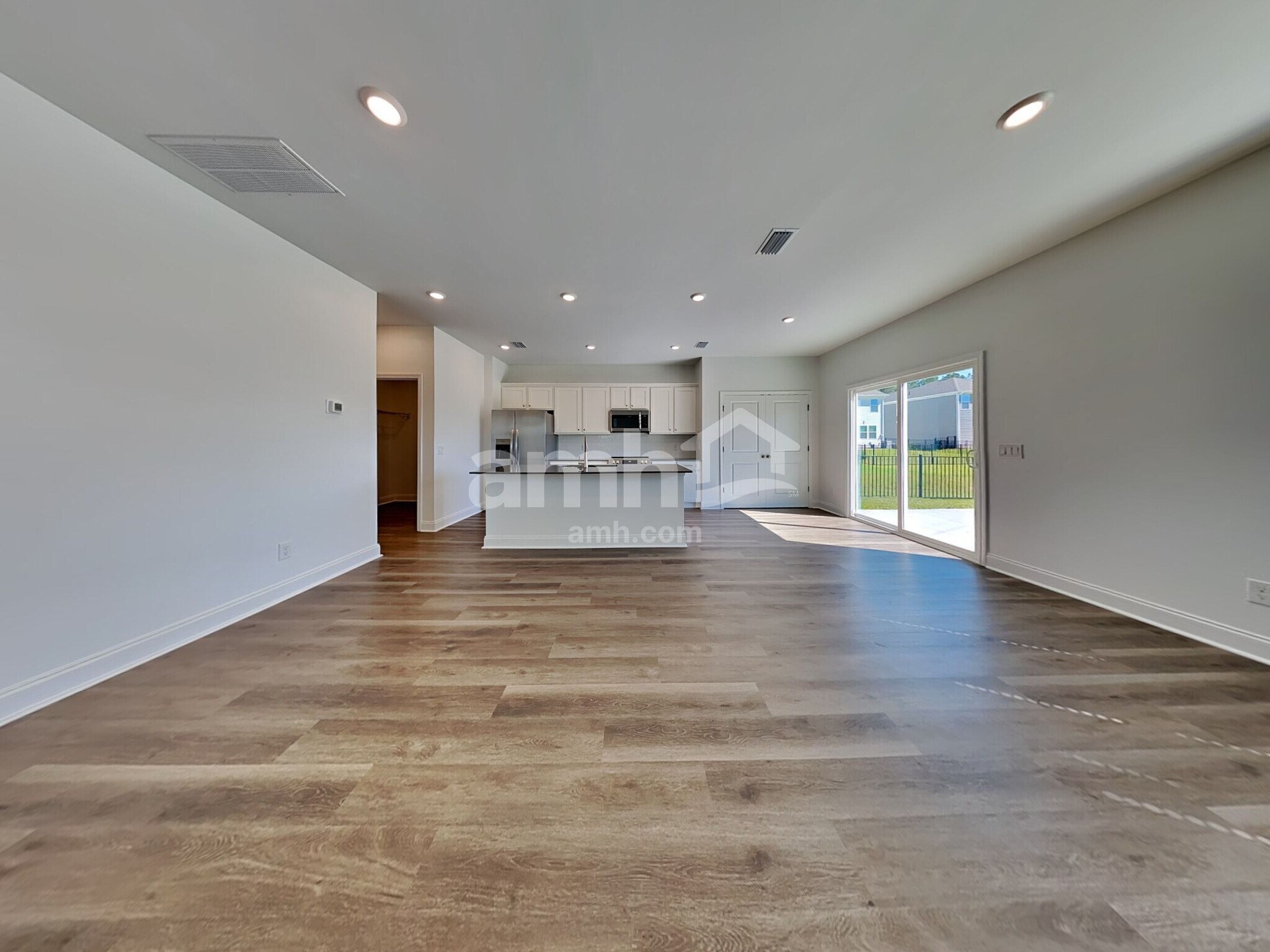Building Photo - 568 Plumeria Ln