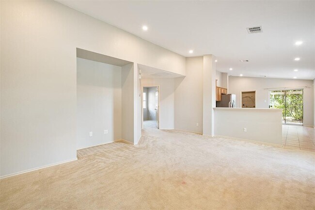 Building Photo - 15020 Hyson Crossing