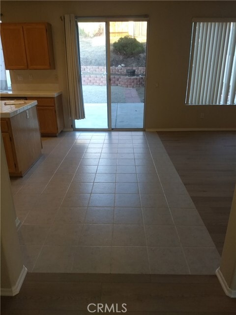 Building Photo - 23810 Golden Pheasant Ln