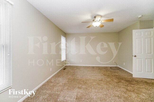 Building Photo - 2673 Cross Creek Ave