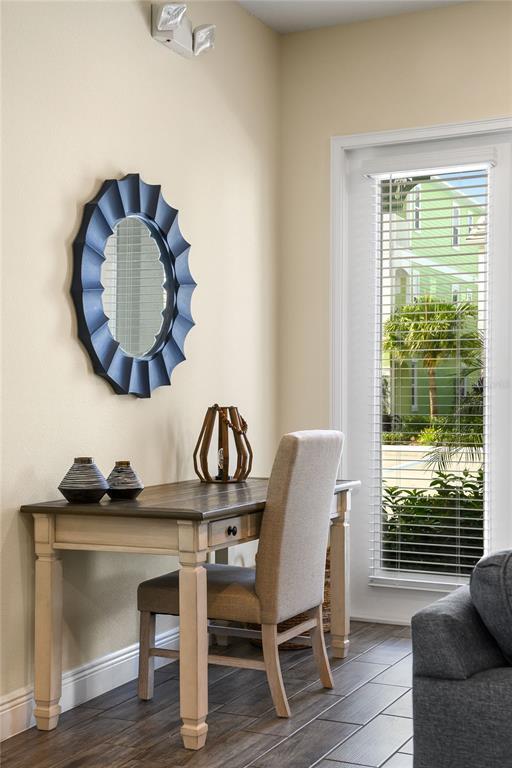 Building Photo - 8040 Lost Shaker Ln