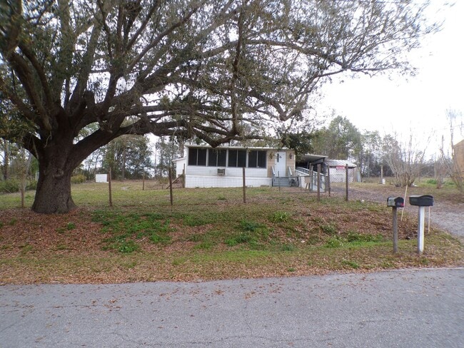 Building Photo - Mobile Home
