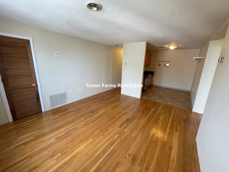 Building Photo - 383 Dorchester Ave