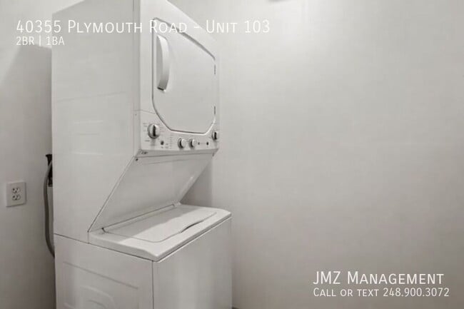 Building Photo - 40355 Plymouth Rd