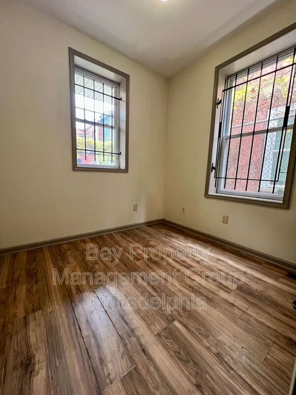 Building Photo - 1631 Edgley St