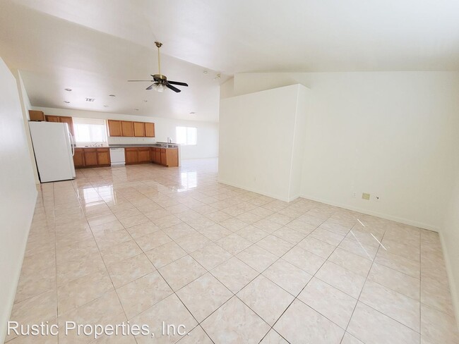 Building Photo - 3 br, 2 bath House - 1554 N. Christy Lane