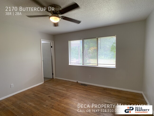 Building Photo - 3 Bedroom House