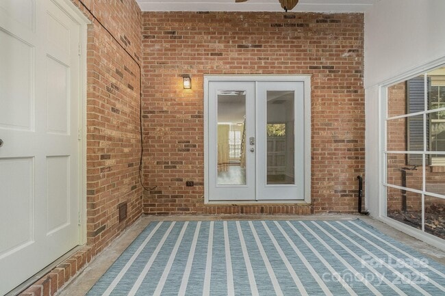 Building Photo - 9005 Nolley Ct