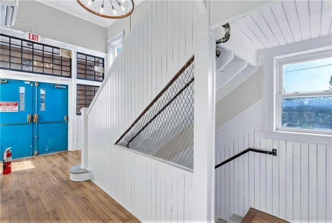 Building Photo - 72 Kendrick Ave