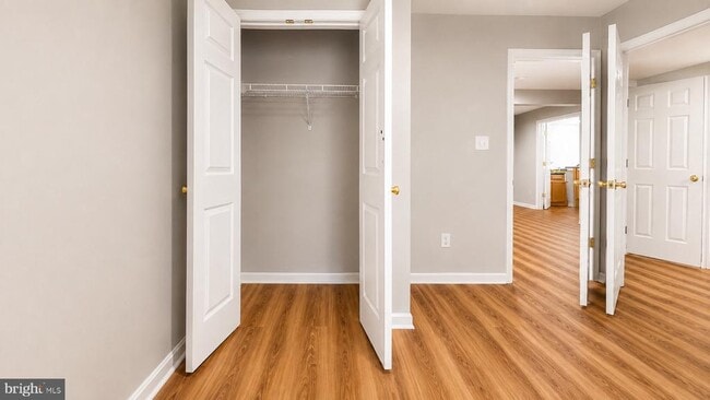 Building Photo - 7302 Ivycrest Pl