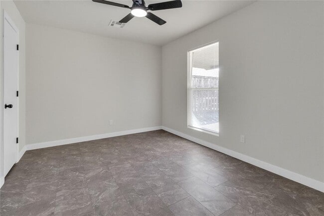 Building Photo - 12508 Abbotts Way