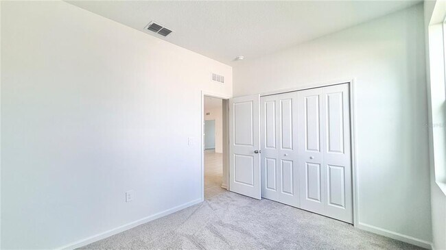 Building Photo - 5177 Green Belt Dr