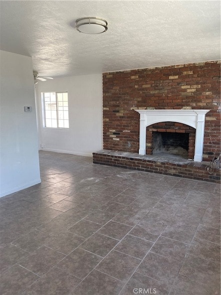 Building Photo - 1242 D St