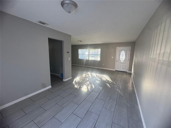 Building Photo - 13016 Sirius Ln