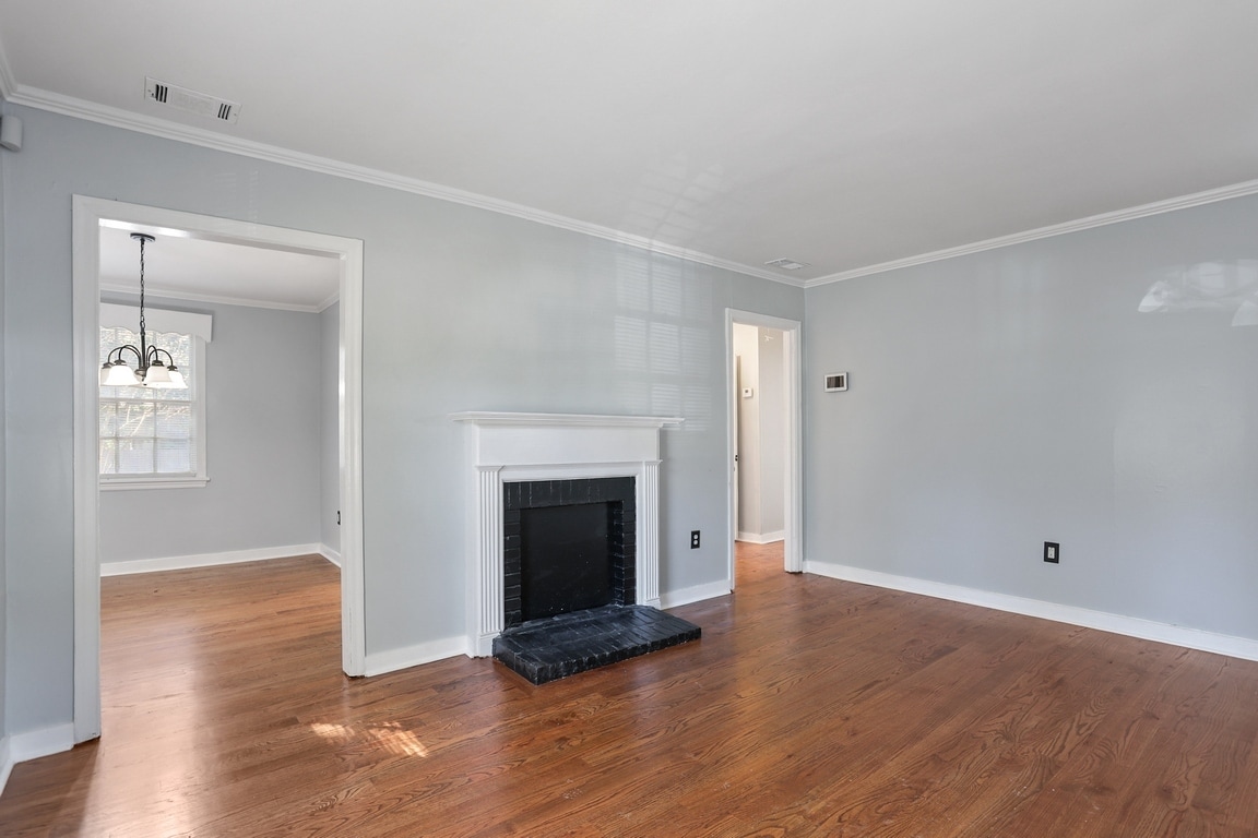 Building Photo - 1923 New Mexico St