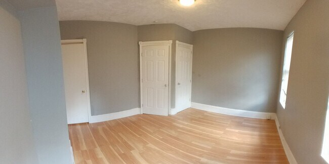 Building Photo - 3 Bedroom 1 Bath Home