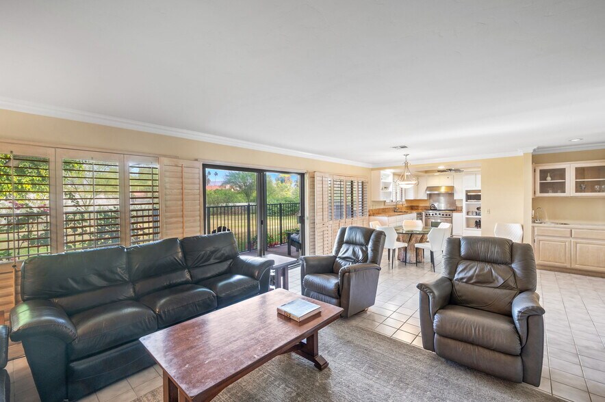 Building Photo - 78990 Bayside Ct