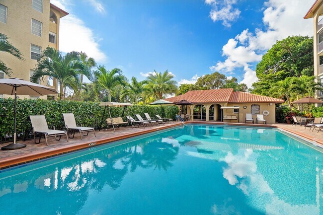 Building Photo - 951 De Soto Rd