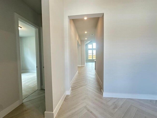 Building Photo - 4859 Antler Run Dr