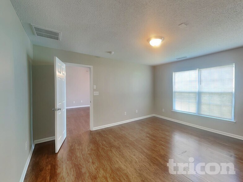 Building Photo - 4964 Wheat Dr SW