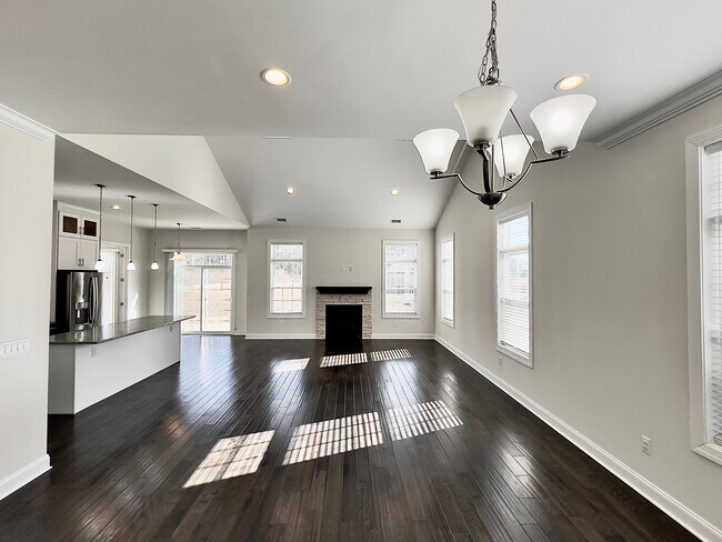 Building Photo - 110 Samjan Cir