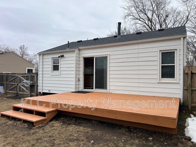 Building Photo - 2524 57th St