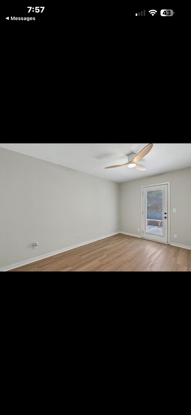 Building Photo - 1453 Cypress Ct