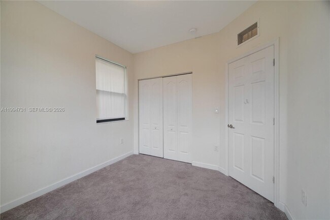 Building Photo - 11508 SW 248th Ln